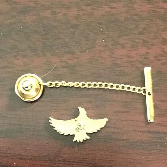 Tie tack, vintage, American flag eagle from estate sale - Picture 3 of 3